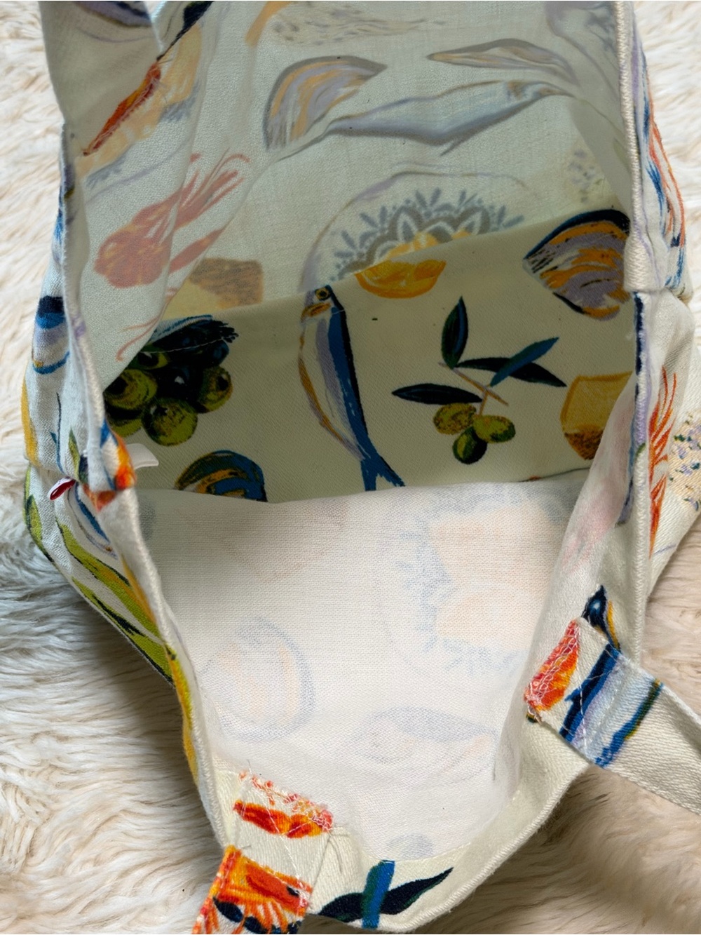 Lisa Says Gah Baby Tote in Italian Summer Canvas Bag Sardine Shrimp Lemon Rare - Picture 4 of 5